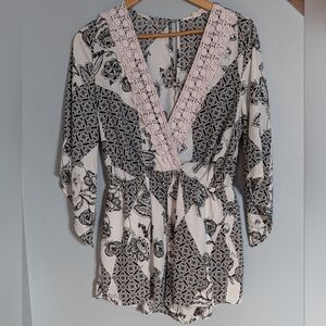 ILLA ILLA Black and Cream Patterned‎ Jumpsuit with Pink Lace - Women's Medium